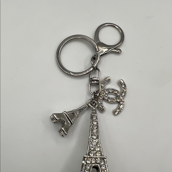 758. Silver Eiffel Tower Keychain with Crystal Designer Charm - Picture 2 of 3